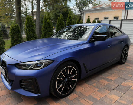 Синій БМВ i4, об'ємом двигуна 0 л та пробігом 34 тис. км за 49900 $, фото 3 на Automoto.ua