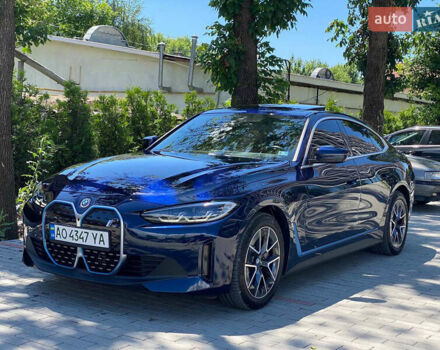 Синий БМВ i4, объемом двигателя 0 л и пробегом 22 тыс. км за 44990 $, фото 3 на Automoto.ua
