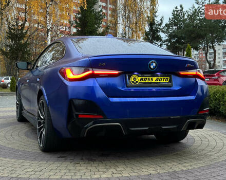 Синий БМВ i4, объемом двигателя 0 л и пробегом 38 тыс. км за 48999 $, фото 4 на Automoto.ua