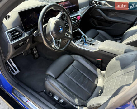 Синий БМВ i4, объемом двигателя 0 л и пробегом 46 тыс. км за 45000 $, фото 8 на Automoto.ua