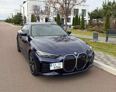 Синій БМВ i4, об'ємом двигуна 0 л та пробігом 31 тис. км за 40000 $, фото 9 на Automoto.ua