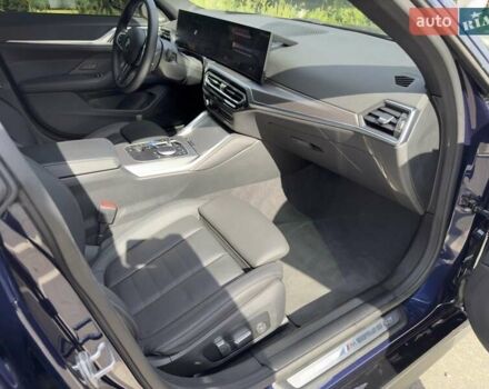 Синий БМВ i4, объемом двигателя 0 л и пробегом 54 тыс. км за 44500 $, фото 11 на Automoto.ua