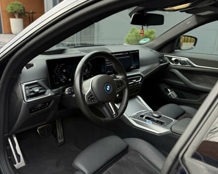 Синий БМВ i4, объемом двигателя 0 л и пробегом 18 тыс. км за 49999 $, фото 10 на Automoto.ua