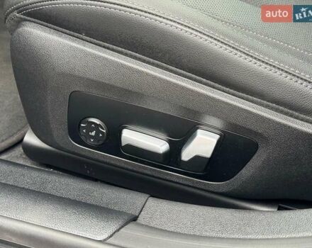 Синий БМВ i4, объемом двигателя 0 л и пробегом 16 тыс. км за 32990 $, фото 19 на Automoto.ua