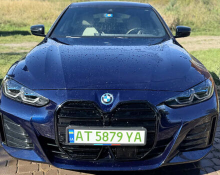 Синий БМВ i4, объемом двигателя 0 л и пробегом 44 тыс. км за 36350 $, фото 4 на Automoto.ua
