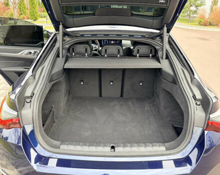 Синій БМВ i4, об'ємом двигуна 0 л та пробігом 31 тис. км за 40000 $, фото 27 на Automoto.ua