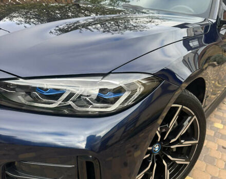 Синій БМВ i4, об'ємом двигуна 0 л та пробігом 24 тис. км за 49000 $, фото 4 на Automoto.ua