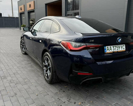 Синий БМВ i4, объемом двигателя 0 л и пробегом 18 тыс. км за 49999 $, фото 5 на Automoto.ua