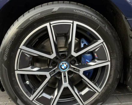 Синий БМВ i4, объемом двигателя 0 л и пробегом 18 тыс. км за 49999 $, фото 3 на Automoto.ua