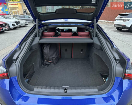 Синий БМВ i4, объемом двигателя 0 л и пробегом 10 тыс. км за 60000 $, фото 30 на Automoto.ua