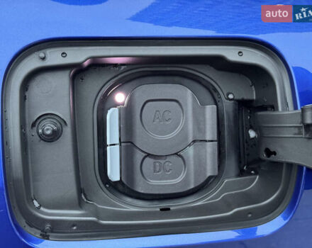 Синий БМВ i4, объемом двигателя 0 л и пробегом 10 тыс. км за 60000 $, фото 45 на Automoto.ua