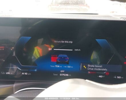Синий БМВ i4, объемом двигателя 0 л и пробегом 12 тыс. км за 29900 $, фото 7 на Automoto.ua