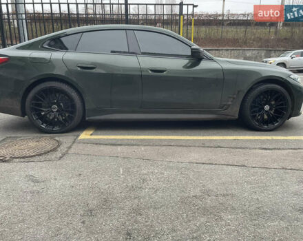 Зелений БМВ i4, об'ємом двигуна 0 л та пробігом 60 тис. км за 50000 $, фото 3 на Automoto.ua