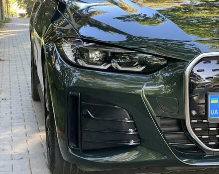 Зелений БМВ i4, об'ємом двигуна 0 л та пробігом 24 тис. км за 35300 $, фото 4 на Automoto.ua