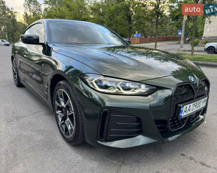 Зеленый БМВ i4, объемом двигателя 0 л и пробегом 27 тыс. км за 45900 $, фото 3 на Automoto.ua