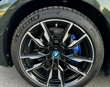 Зелений БМВ i4, об'ємом двигуна 0 л та пробігом 12 тис. км за 48500 $, фото 44 на Automoto.ua