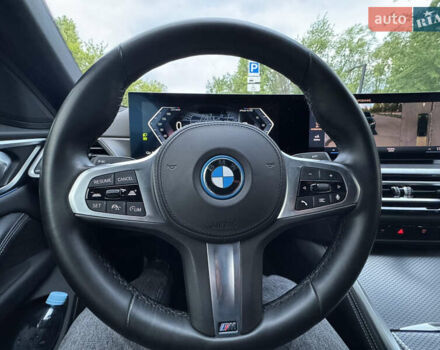 Зеленый БМВ i4, объемом двигателя 0 л и пробегом 27 тыс. км за 45900 $, фото 11 на Automoto.ua