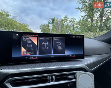 Зеленый БМВ i4, объемом двигателя 0 л и пробегом 27 тыс. км за 45900 $, фото 17 на Automoto.ua