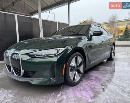 Зелений БМВ i4, об'ємом двигуна 0 л та пробігом 5 тис. км за 33300 $, фото 1 на Automoto.ua