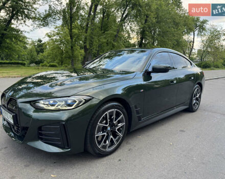 Зеленый БМВ i4, объемом двигателя 0 л и пробегом 27 тыс. км за 45900 $, фото 12 на Automoto.ua
