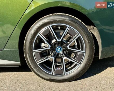 Зеленый БМВ i4, объемом двигателя 0 л и пробегом 8 тыс. км за 59500 $, фото 16 на Automoto.ua
