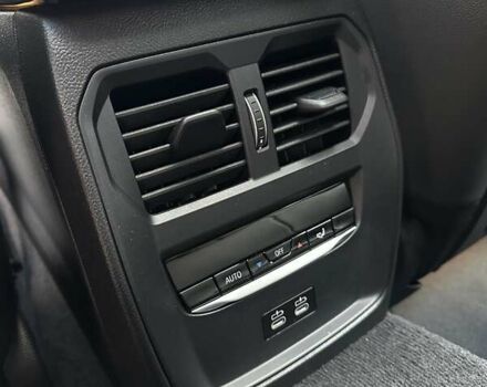 Зелений БМВ i4, об'ємом двигуна 0 л та пробігом 4 тис. км за 49990 $, фото 11 на Automoto.ua