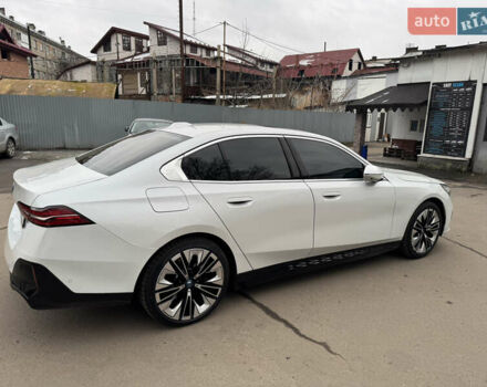 Білий БМВ i5, об'ємом двигуна 0 л та пробігом 10 тис. км за 57000 $, фото 2 на Automoto.ua
