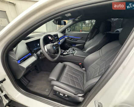 Білий БМВ i5, об'ємом двигуна 0 л та пробігом 10 тис. км за 57000 $, фото 12 на Automoto.ua
