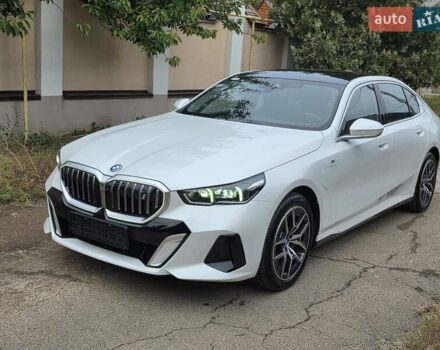 Белый БМВ i5, объемом двигателя 0 л и пробегом 3 тыс. км за 49999 $, фото 8 на Automoto.ua