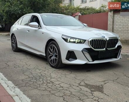 Белый БМВ i5, объемом двигателя 0 л и пробегом 3 тыс. км за 49999 $, фото 26 на Automoto.ua
