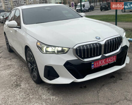 Белый БМВ i5, объемом двигателя 0 л и пробегом 20 тыс. км за 59000 $, фото 1 на Automoto.ua