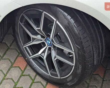 Белый БМВ i5, объемом двигателя 0 л и пробегом 11 тыс. км за 43999 $, фото 16 на Automoto.ua