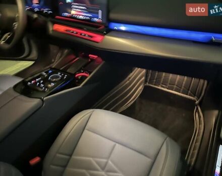 Білий БМВ i5, об'ємом двигуна 0 л та пробігом 2 тис. км за 47500 $, фото 12 на Automoto.ua