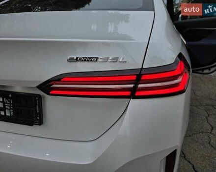 Белый БМВ i5, объемом двигателя 0 л и пробегом 3 тыс. км за 49999 $, фото 59 на Automoto.ua