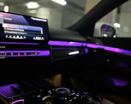 Белый БМВ i5, объемом двигателя 0 л и пробегом 7 тыс. км за 57000 $, фото 15 на Automoto.ua