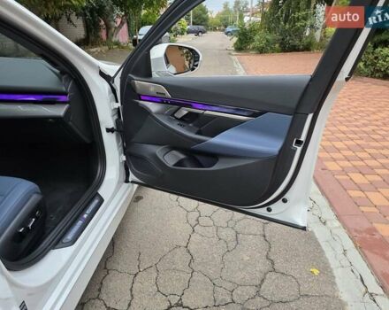 Белый БМВ i5, объемом двигателя 0 л и пробегом 3 тыс. км за 49999 $, фото 54 на Automoto.ua
