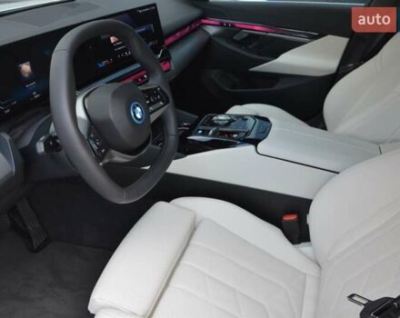 Білий БМВ i5, об'ємом двигуна 0 л та пробігом 6 тис. км за 59000 $, фото 4 на Automoto.ua