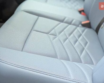 Белый БМВ i5, объемом двигателя 0 л и пробегом 11 тыс. км за 43999 $, фото 22 на Automoto.ua