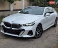 Белый БМВ i5, объемом двигателя 0 л и пробегом 3 тыс. км за 49999 $, фото 1 на Automoto.ua