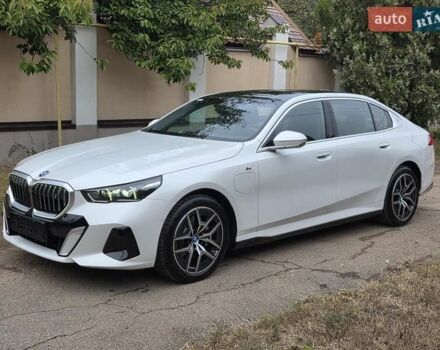 Белый БМВ i5, объемом двигателя 0 л и пробегом 3 тыс. км за 49999 $, фото 10 на Automoto.ua