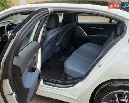 Белый БМВ i5, объемом двигателя 0 л и пробегом 3 тыс. км за 49999 $, фото 34 на Automoto.ua