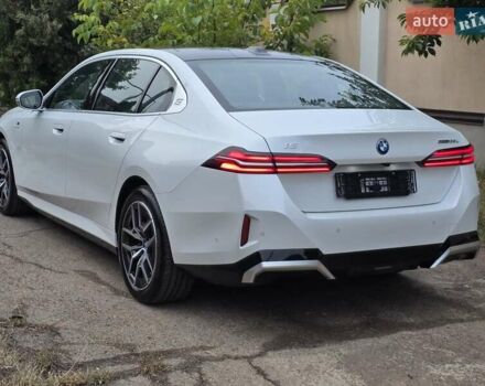 Белый БМВ i5, объемом двигателя 0 л и пробегом 3 тыс. км за 49999 $, фото 11 на Automoto.ua