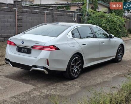 Белый БМВ i5, объемом двигателя 0 л и пробегом 3 тыс. км за 49999 $, фото 14 на Automoto.ua