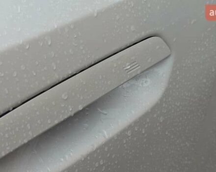 Белый БМВ i5, объемом двигателя 0 л и пробегом 11 тыс. км за 43999 $, фото 19 на Automoto.ua