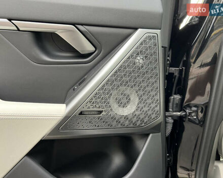 Черный БМВ i5, объемом двигателя 0 л и пробегом 1 тыс. км за 74000 $, фото 12 на Automoto.ua