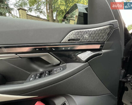 Черный БМВ i5, объемом двигателя 0 л и пробегом 1 тыс. км за 74000 $, фото 13 на Automoto.ua