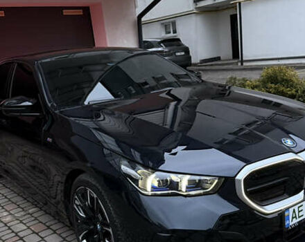 Чорний БМВ i5, об'ємом двигуна 0 л та пробігом 8 тис. км за 77000 $, фото 29 на Automoto.ua