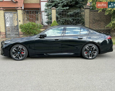 Черный БМВ i5, объемом двигателя 0 л и пробегом 1 тыс. км за 74000 $, фото 1 на Automoto.ua