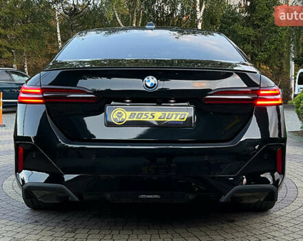 Черный БМВ i5, объемом двигателя 0 л и пробегом 32 тыс. км за 57000 $, фото 5 на Automoto.ua