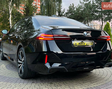 Черный БМВ i5, объемом двигателя 0 л и пробегом 32 тыс. км за 57000 $, фото 4 на Automoto.ua